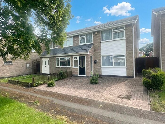 3 Bedroom Semi-Detached House For Sale In Benskin Walk, Leicester, LE4