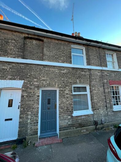 2 Bedroom Terraced House To Rent In Anchor Street, Chelmsford, CM2