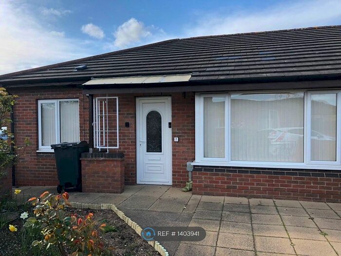 2 Bedroom Bungalow To Rent In Priory Drive, Hull, HU5