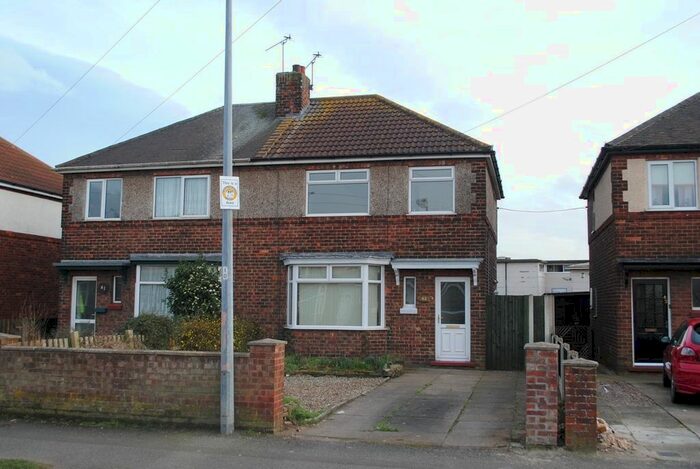 3 Bedroom Semi-Detached House To Rent In Cornwall Road, Scunthorpe, DN16