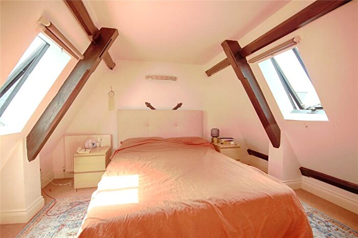 2 Bedroom Apartment To Rent In Dunalley Street, Cheltenham, GL50