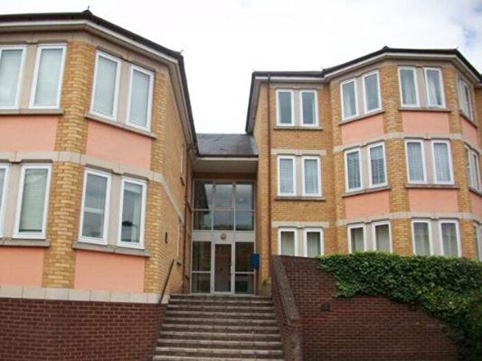 2 Bedroom Flat To Rent In Paradise Square, Oxford City Centre, OX1