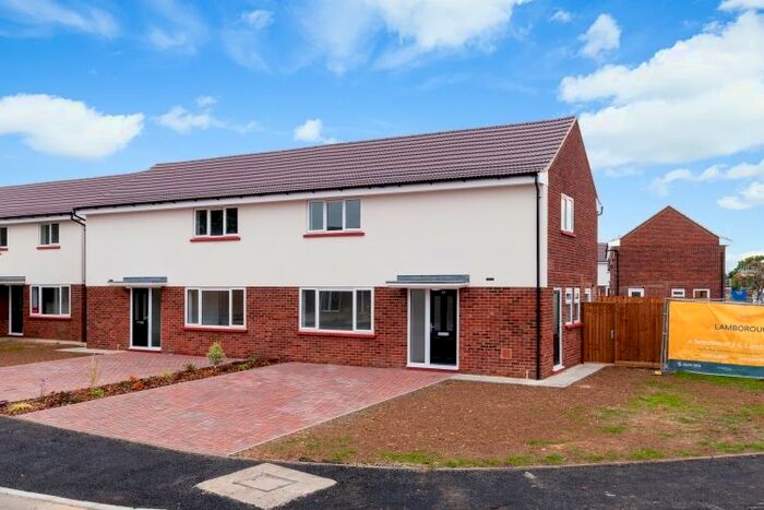 3 Bedroom Semi-Detached House To Rent In Spey Road, Abingdon, OX13