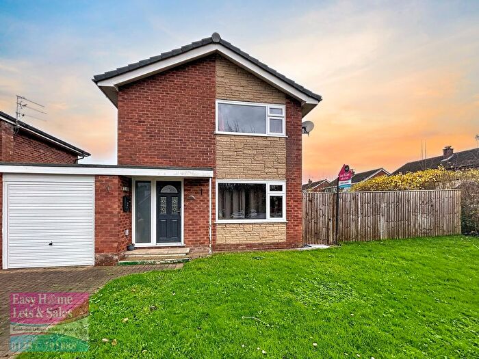 3 Bedroom Detached House To Rent In Dalehead Road, Leyland, PR25