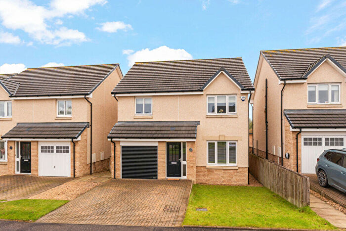 3 Bedroom Detached Villa For Sale In Mossend Gardens, West Calder, West Lothian, EH55