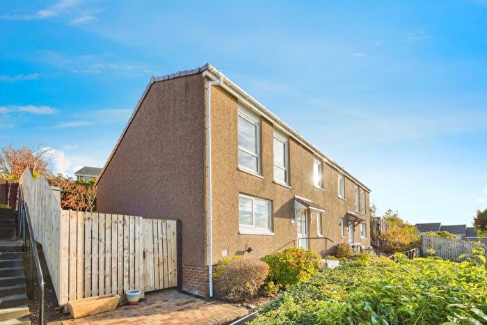 3 Bedroom Semi Detached House For Sale In Glencally Avenue, Paisley, PA2