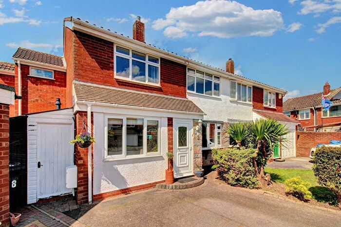 4 Bedroom Semi-Detached House For Sale In Thornes Croft, Stonnall, WS9