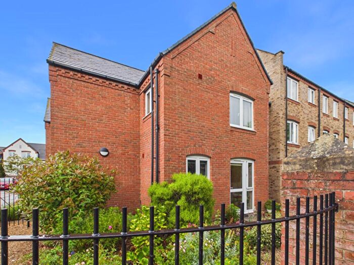 1 Bedroom Apartment For Sale In Priory Road, Downham Market, PE38