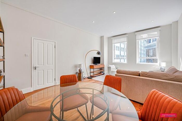 2 Bedroom Apartment To Rent In Allsop Place London, NW1