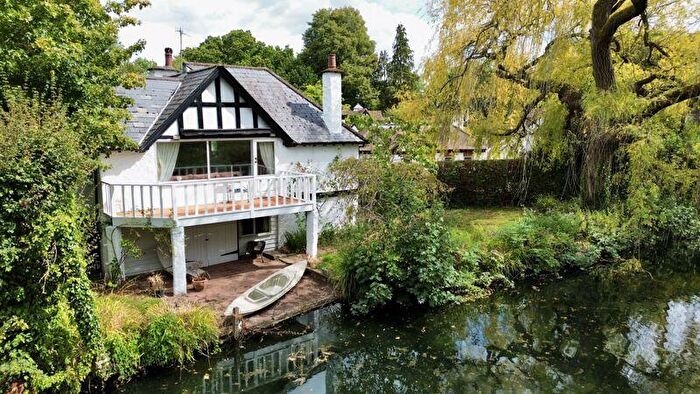 4 Bedroom Detached House For Sale In Abbottsbrook - Unique Opportunity, SL8