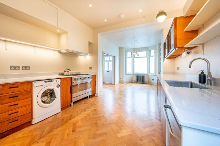 4 Bedroom Terraced House To Rent In Hubert Road, East Ham, London, E6