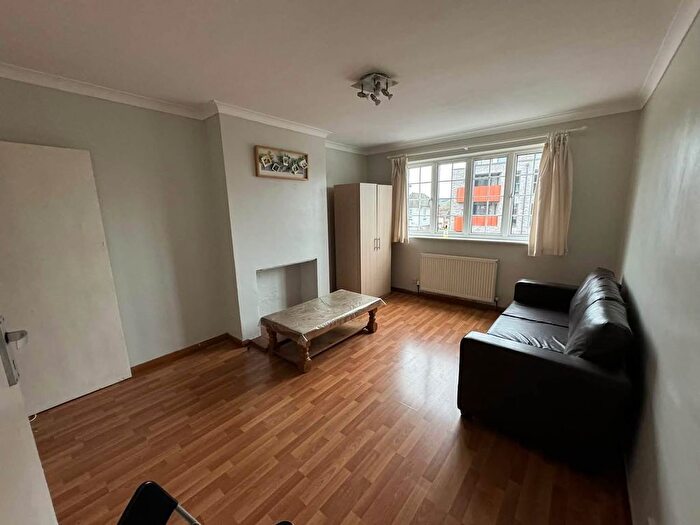 1 Bedroom Flat To Rent In Preston Road, Kenton, HA3