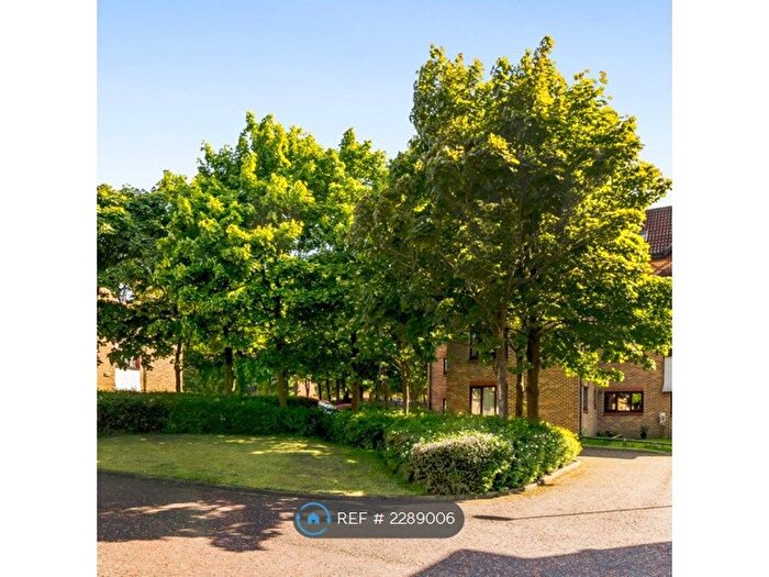 2 Bedroom Flat To Rent In Kenton, Newcastle Upon Tyne, NE3