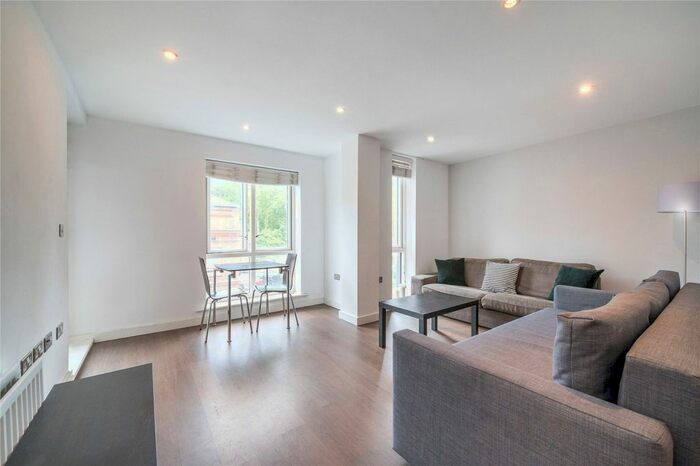 2 Bedroom Flat To Rent In St Pancras Way, Camden, NW1