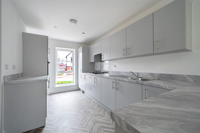 3 Bedroom End Terrace House To Rent In Walmer Parade, Stafford, ST16