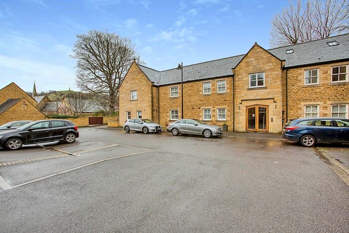 3 Bedroom Maisonette To Rent In Brocks Mount, Stoke-Sub-Hamdon, TA14