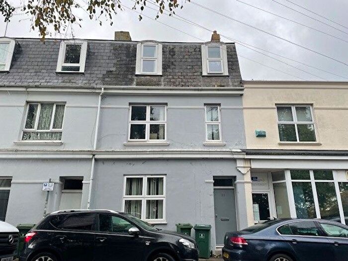 6 Bedroom Terraced House For Sale In Regent Street, Plymouth, PL4