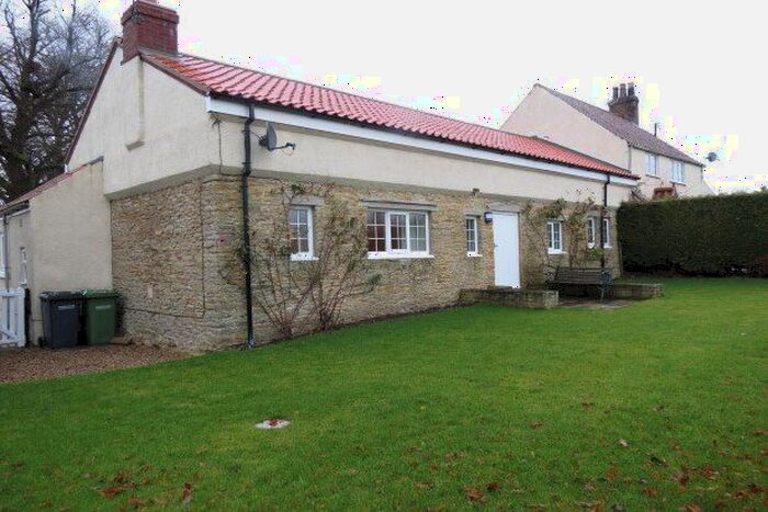 3 Bedroom Cottage To Rent In Brandsby, York, YO61