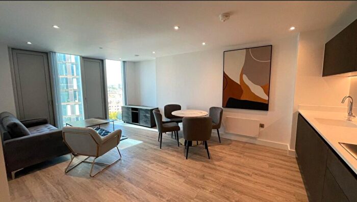 2 Bedroom Apartment For Sale In Blade Tower, Silvercroft Street, Manchester, M15
