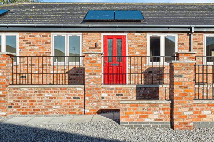2 Bedroom Terraced Bungalow For Sale In Justice Place, Withernsea, HU19
