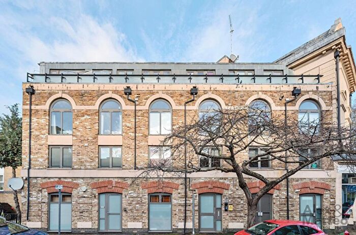 2 Bedroom Flat To Rent In Banyard Road, Bermondsey, SE16