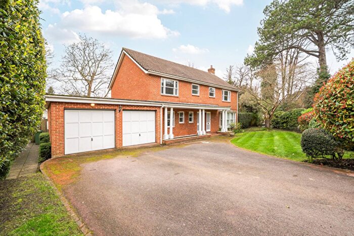 5 Bedroom Detached House For Sale In Friths Drive, Reigate, RH2