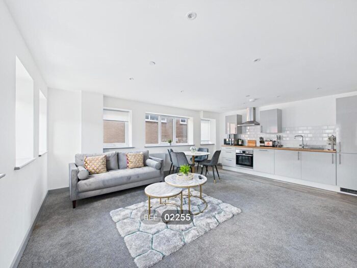 2 Bedroom Apartment To Rent In George House, George Street, HU1