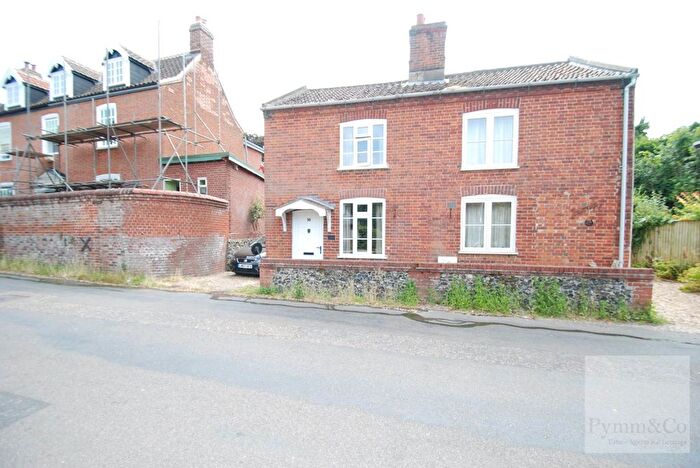 2 Bedroom Semi-Detached House To Rent In The Street, Costessey, NR8
