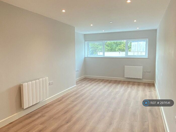 1 Bedroom Flat To Rent In Christchurch Road, Bournemouth, BH1