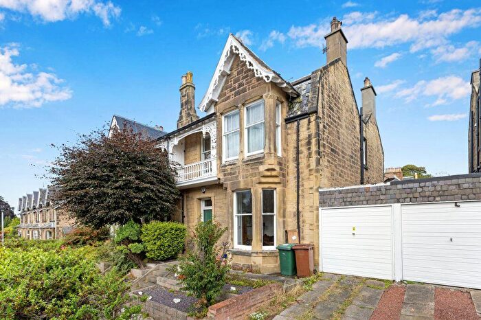 4 Bedroom Villa For Sale In Duddingston Park, Duddingston, Edinburgh, EH15