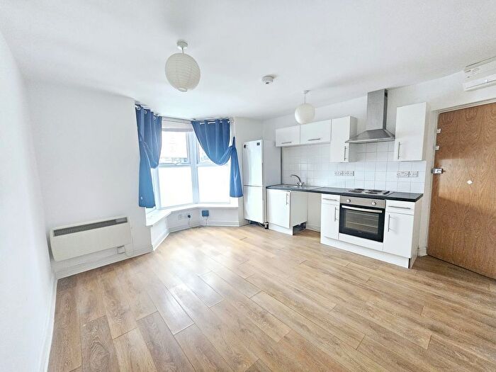 1 Bedroom Flat To Rent In Bellevue Road, Southampton, SO15