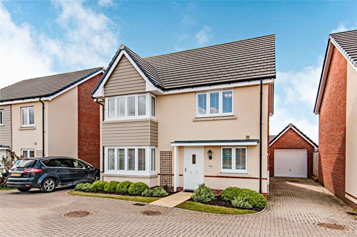4 Bedroom Detached House For Sale In Nicolson Vale, Longhedge, Salisbury, SP4