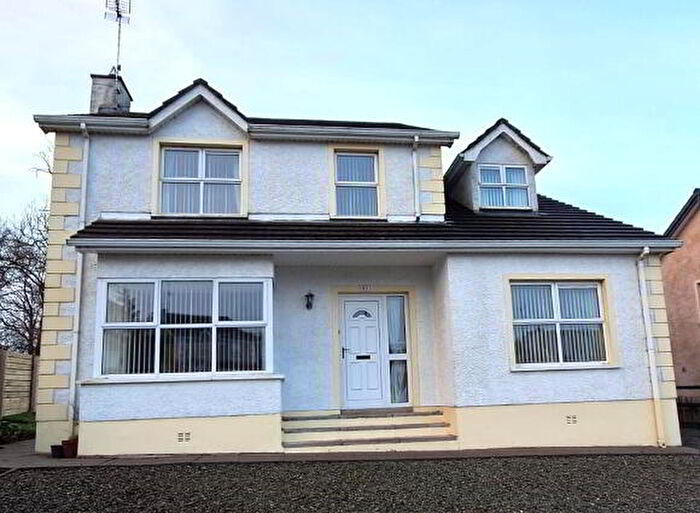 5 Bedroom Detached House For Sale In Hillside Drive, Ballymena, BT44