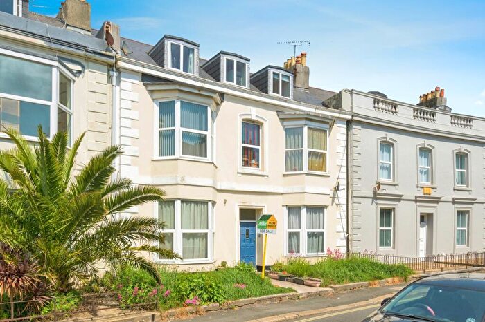 2 Bedroom Flat For Sale In Hill Park Crescent, Mutley, Plymouth, Devon, PL4