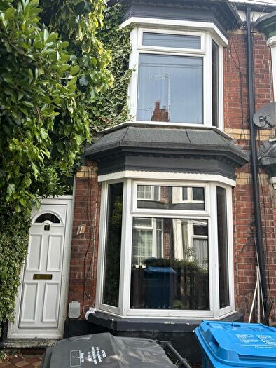 2 Bedroom Terraced House For Sale In Clarendon Avenue, Manvers Street, Hull, HU5