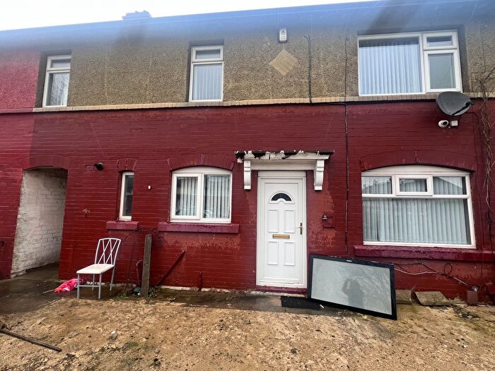 3 Bedroom Terraced House To Rent In Moorthorpe Avenue, Bradford, West Yorkshire, BD3