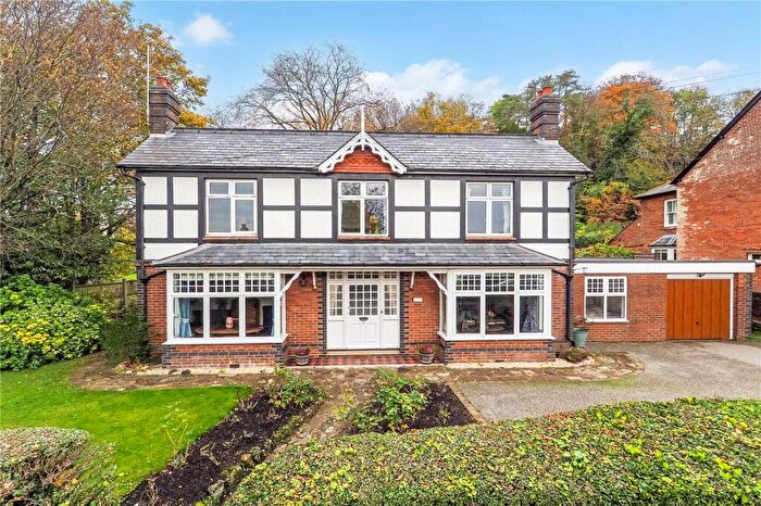 4 Bedroom Detached House For Sale In Quarry Road, Winchester, Hampshire, SO23
