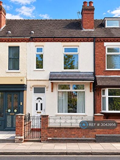 3 Bedroom Terraced House To Rent In Hartshill Road, Stoke-On-Trent, ST4