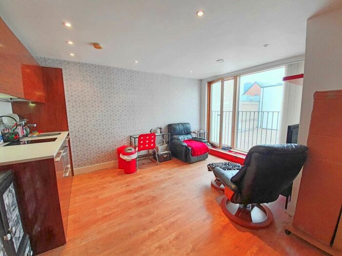 Studio To Rent In College Street, Ipswich IP4