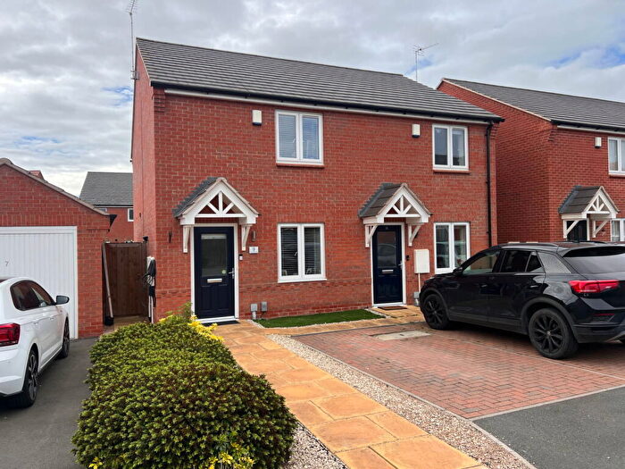 2 Bedroom Semi Detached House For Sale In Thomas Avenue, Market Harborough, LE16