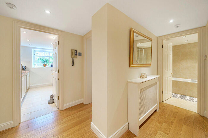 2 Bedroom Apartment For Sale In Vittoria Walk, Cheltenham, Gloucestershire, GL50