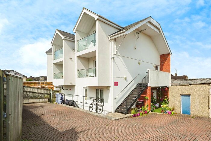 1 Bedroom Studio For Sale In Cherwell Drive, Marston, Oxford, OX3