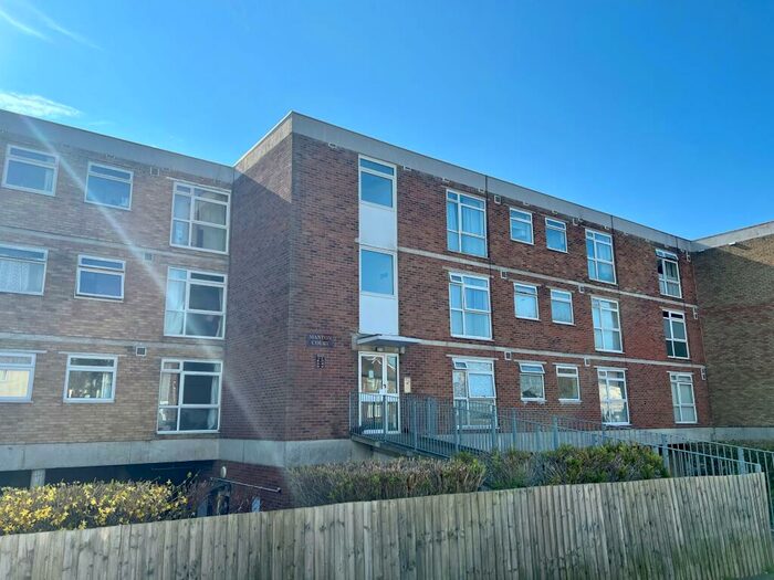 Flat To Rent In Manton Court, Eastbourne, BN23