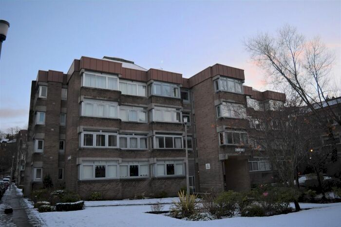 1 Bedroom Flat To Rent In Onslow Court, 16 Lethington Avenue, Shawlands, Glasgow G41