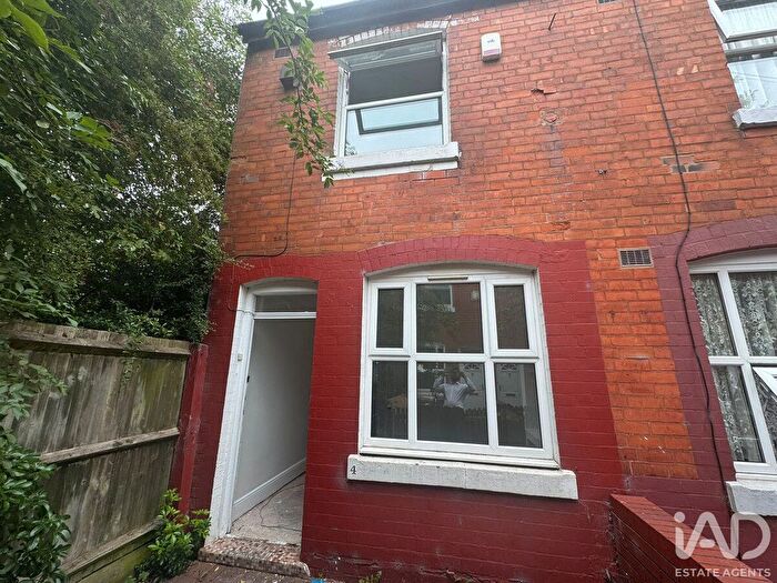 2 Bedroom End Terrace House For Sale In Laurel Avenue, Birmingham, B12