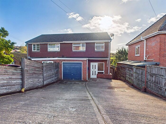 3 Bedroom Semi Detached House For Sale In Tolladine Road, Worcester, Worcestershire, WR4
