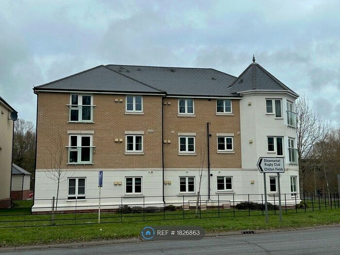 2 Bedroom Flat To Rent In Turnpike Court, Stowmarket, IP14