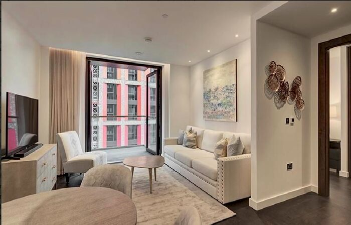 1 Bedroom Flat To Rent In Thornes House, Nine Elms, SW11