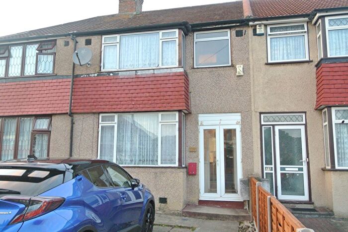 3 Bedroom Terraced House To Rent In Fendyke Road, Belvedere, DA17