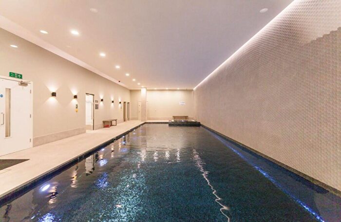 1 Bedroom Flat To Rent In Pentonville Road, London, N1